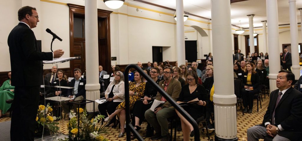 Faculty sit for Kemper award presentation