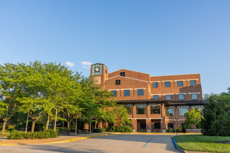 Reynolds Alumni Center outside of building