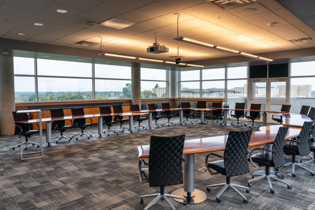 Room 572 Bond Life Science Conservatory