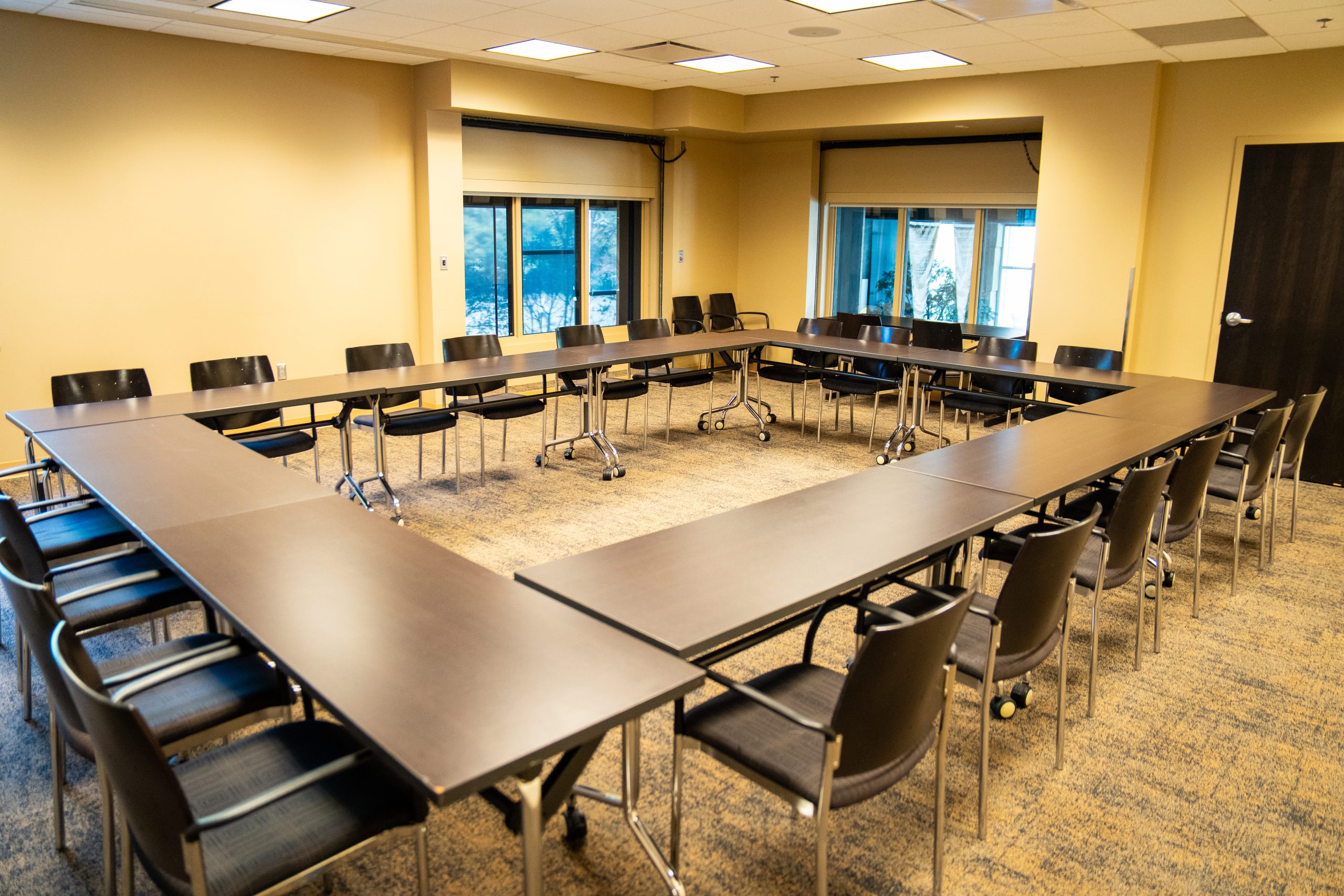 2206A room with table and chairs