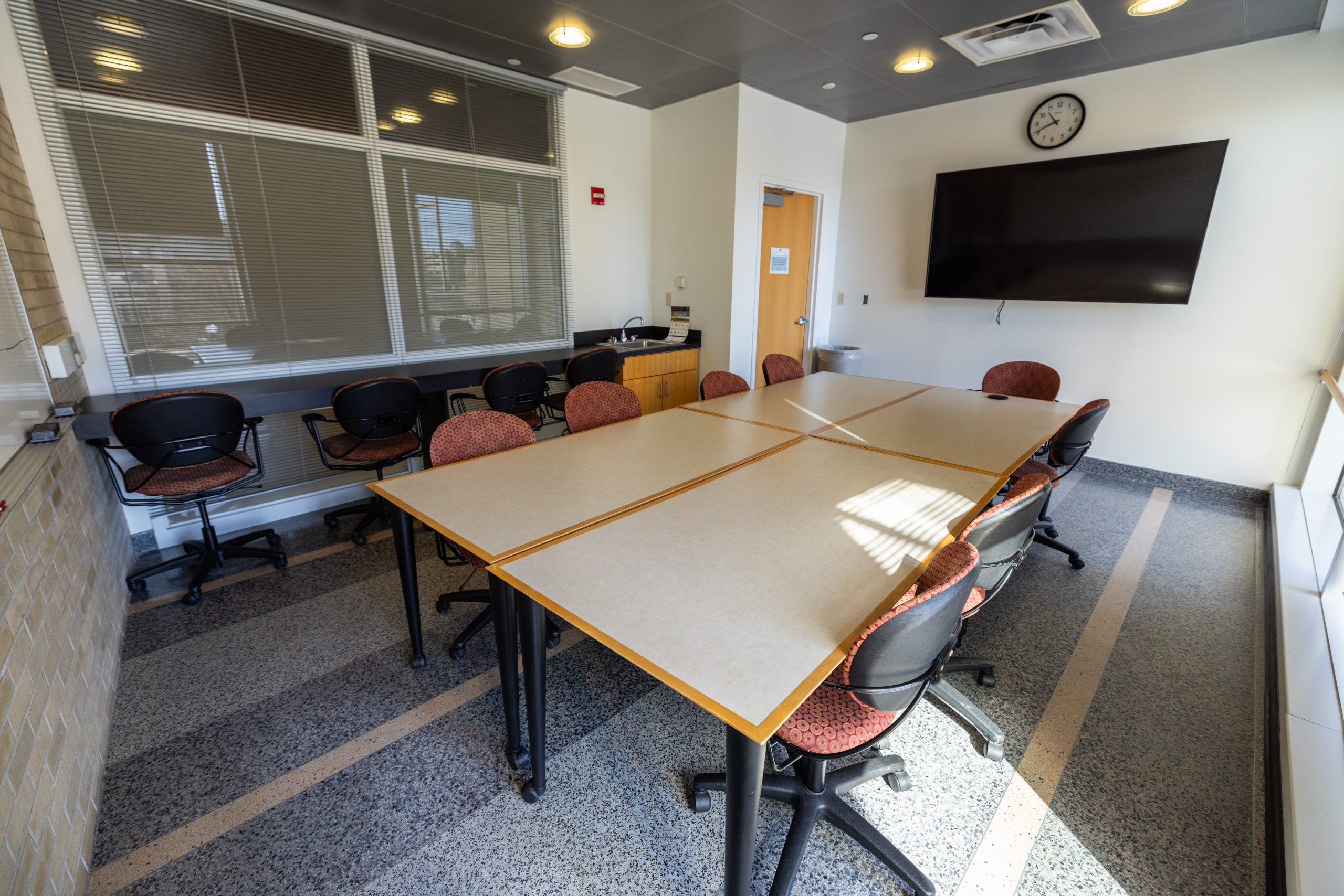 Meeting room space in Bond Life Sciences Center