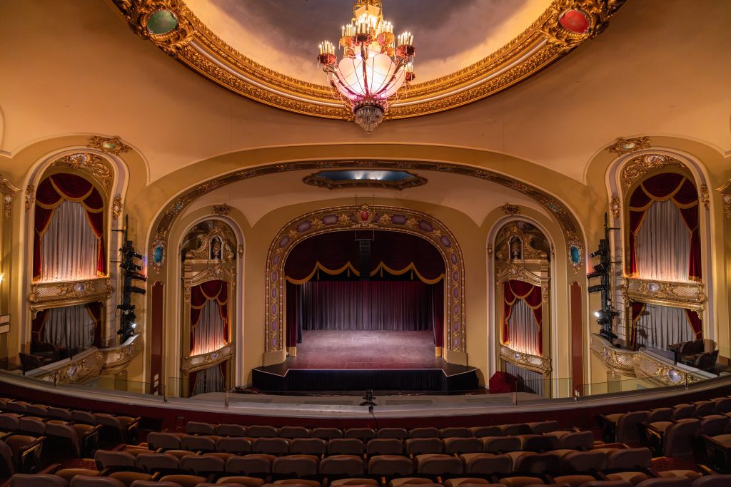 Missouri Theatre stage